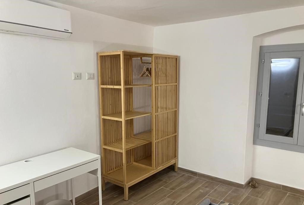 Residenza Nel Borgo L'Appusentu Bed & Breakfast Castelsardo Exterior photo