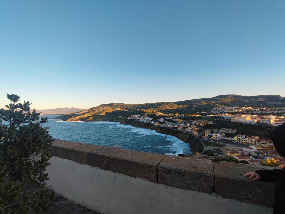 Residenza Nel Borgo L'Appusentu Bed & Breakfast Castelsardo Exterior photo
