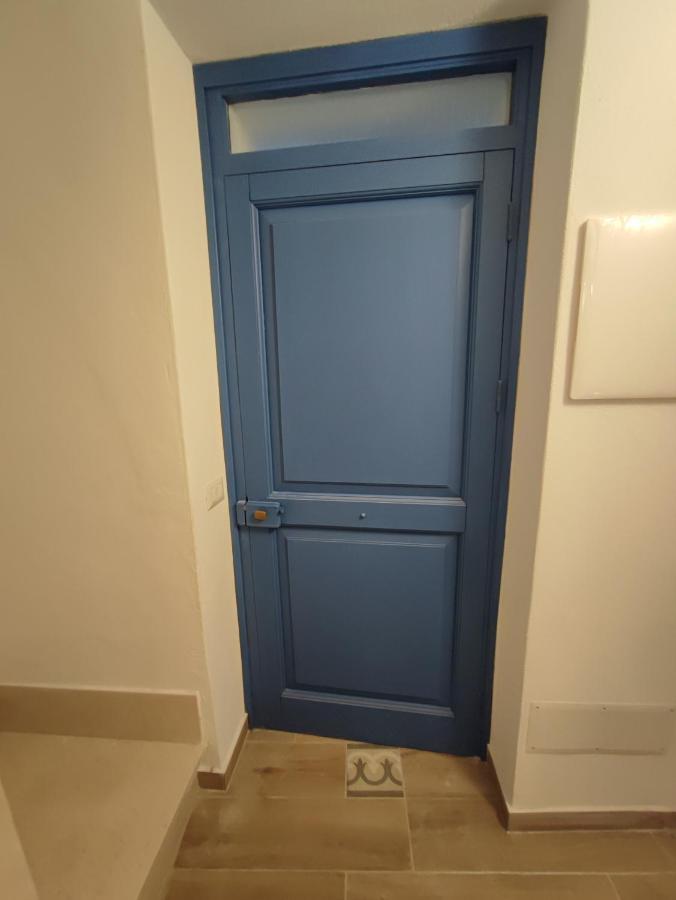 Residenza Nel Borgo L'Appusentu Bed & Breakfast Castelsardo Exterior photo