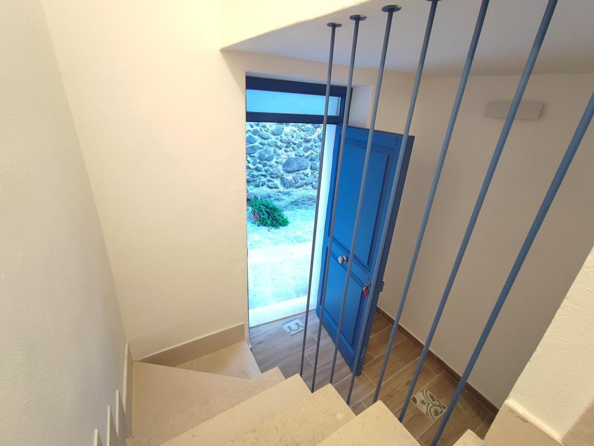 Residenza Nel Borgo L'Appusentu Bed & Breakfast Castelsardo Exterior photo
